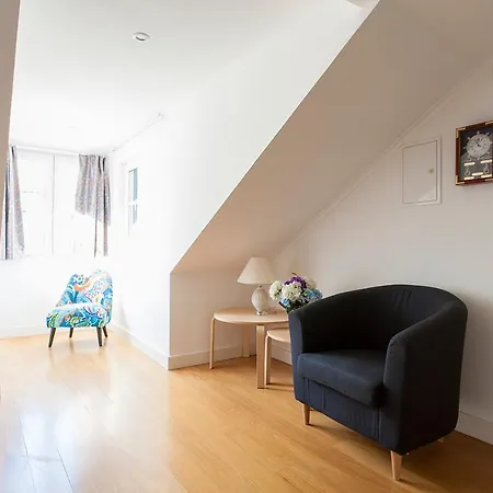 Apartment Santa Justa Suites By Homing *