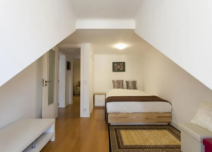 Santa Justa By Homing Διαμέρισμα *