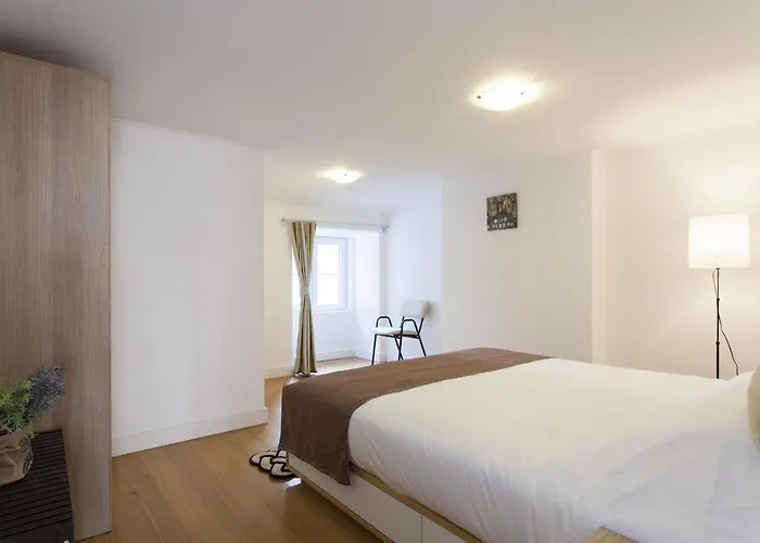 Santa Justa By Homing Διαμέρισμα *