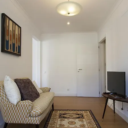 Santa Justa By Homing Apartament *